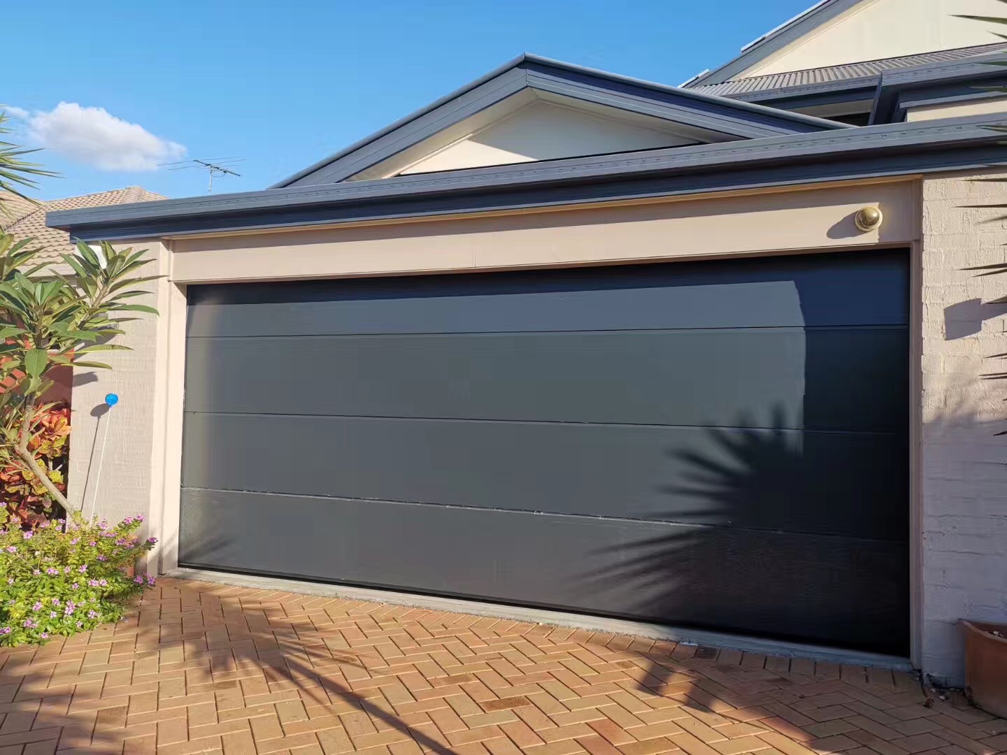 garage-door-108860